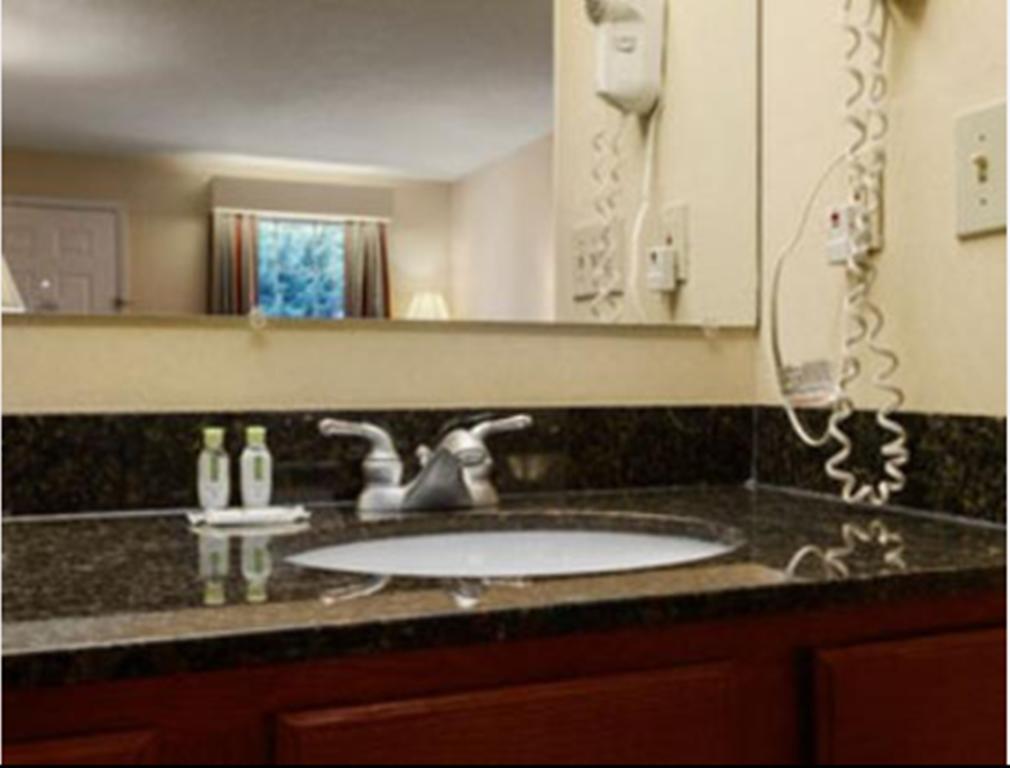 Baymont By Wyndham Greenville Rom bilde